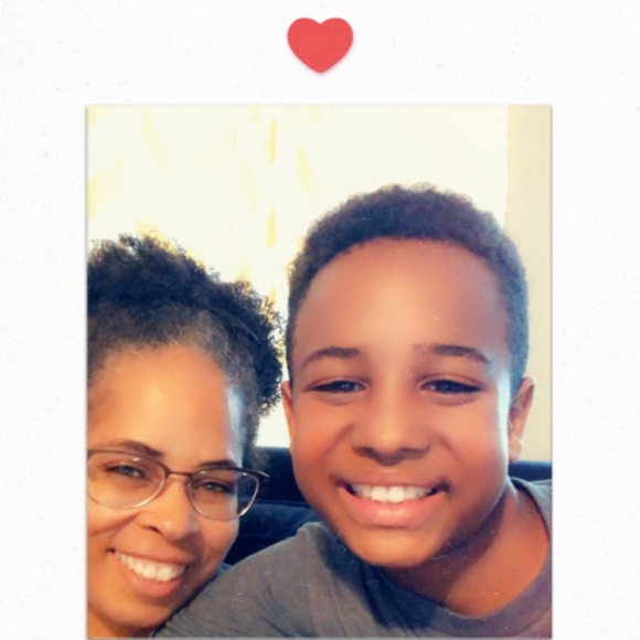 Meet your Posher, Shashawn - Picture 4 of 4